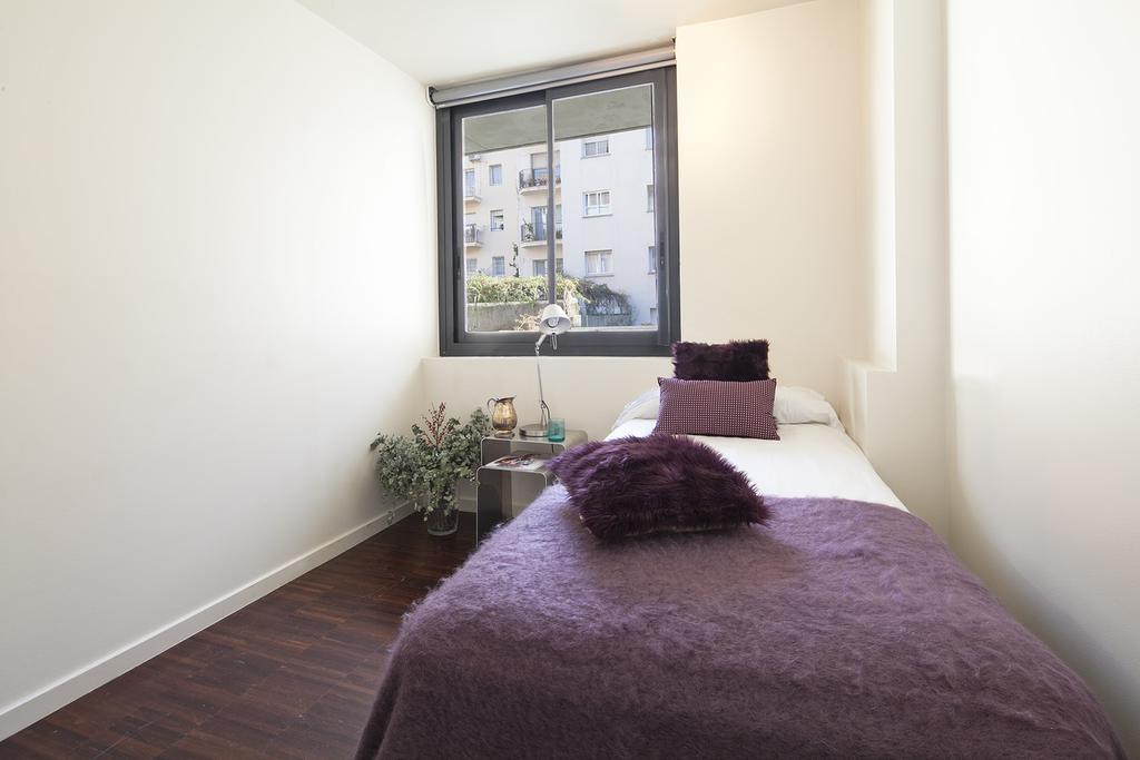 Apartment Barcelona Rentals - Private Pool And Garden Center Extérieur photo