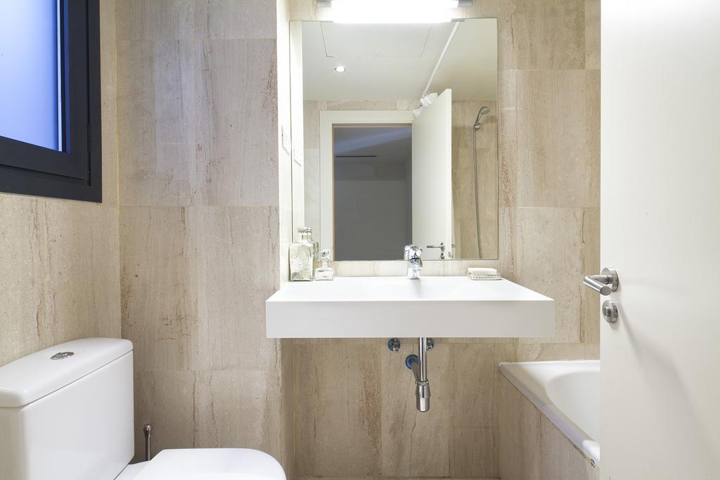 Apartment Barcelona Rentals - Private Pool And Garden Center Chambre photo