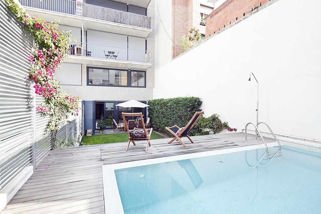Apartment Barcelona Rentals - Private Pool And Garden Center Extérieur photo